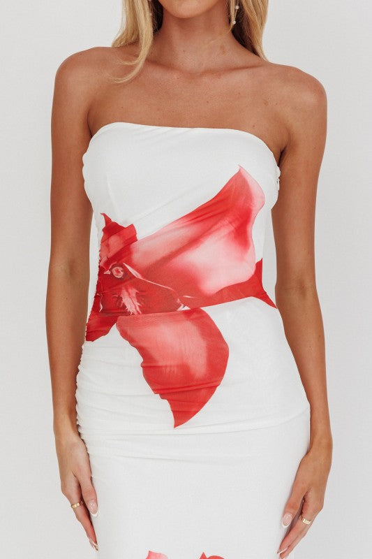 Villa Arrival Floral Maxi Dress