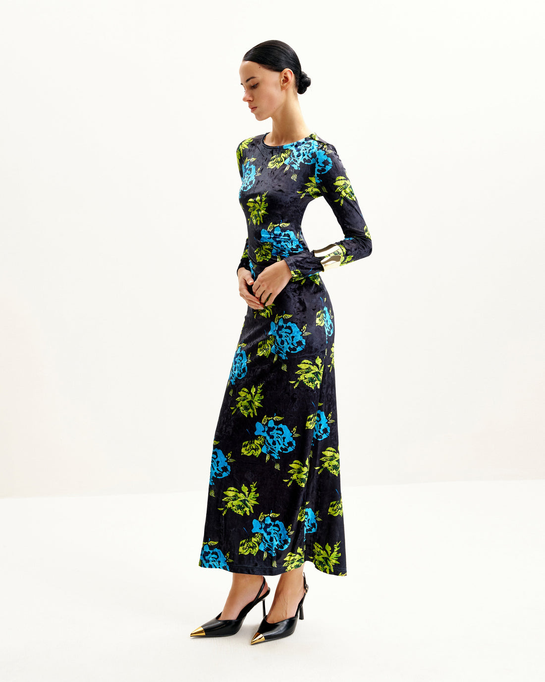 Zoe Vibrant Floral Long Sleeve Gown - Multicolor