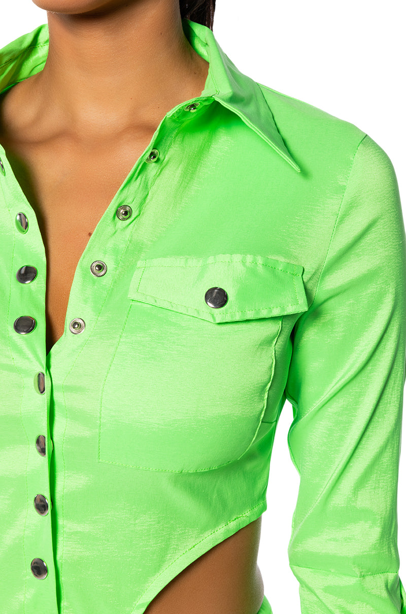 Arielle Open Back Cargo Mini Dress In Lime