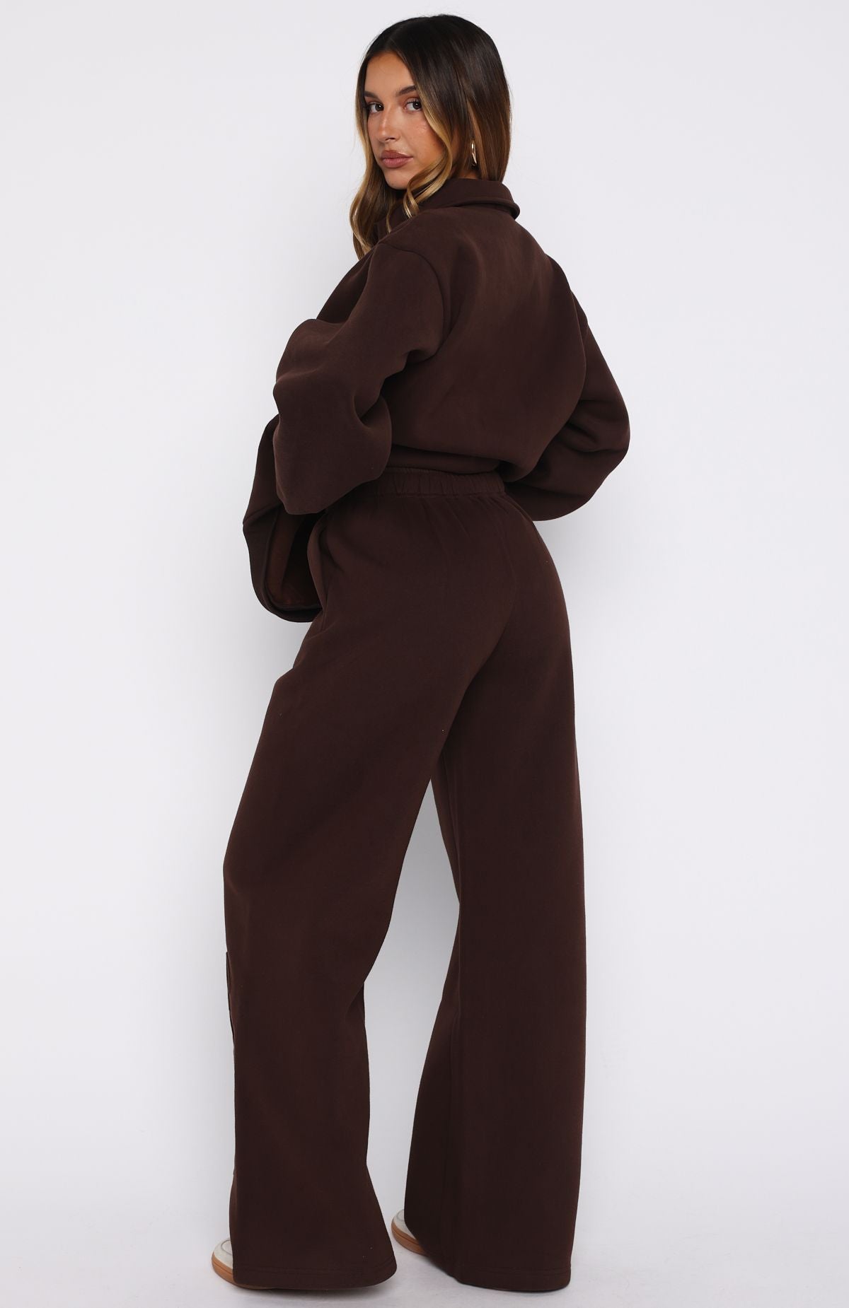 Chill Moves Wide Leg Sweatpants Chocolate